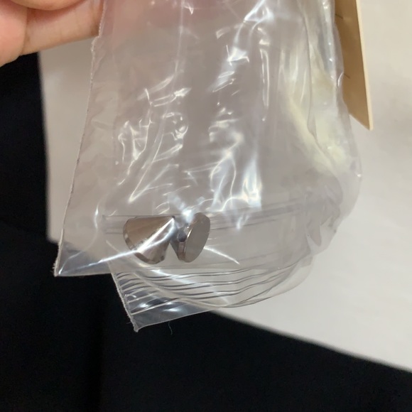 NWT Reverse Top - Picture 5 of 8